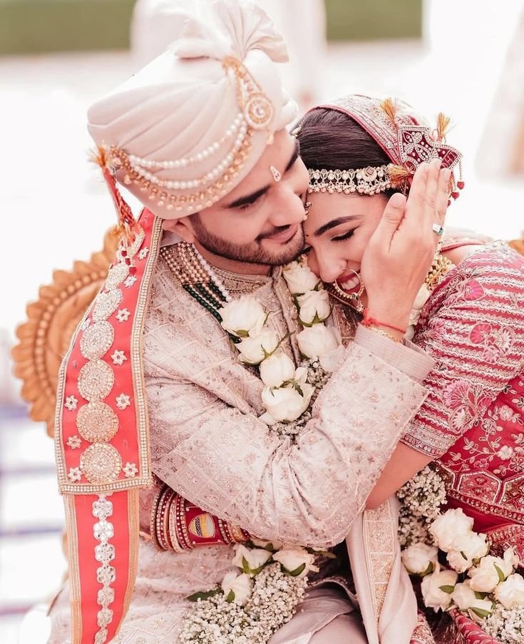 Adapting-Wedding-Planning